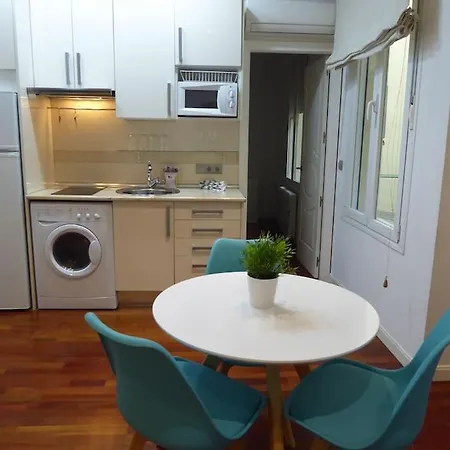 Tranquilo Apartamento En Chueca In2Iz5 Madrid Exterior photo