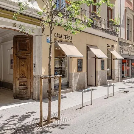 Tranquilo Apartamento En Chueca In2Iz5 Madrid Exterior photo