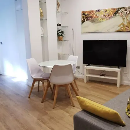 Tranquilo Apartamento En Chueca In2Iz5 Madrid Exterior photo