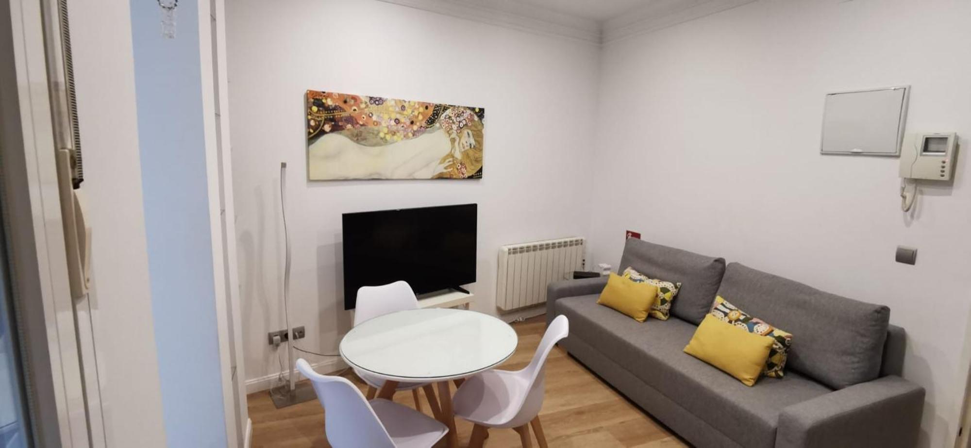 Apartment Tranquilo En Chueca In2iz5 Madrid